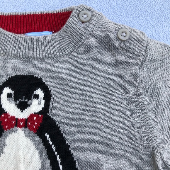 Carter’s Penguin 🐧 Holidays Sweater Size 3-6M - Picture 2 of 7